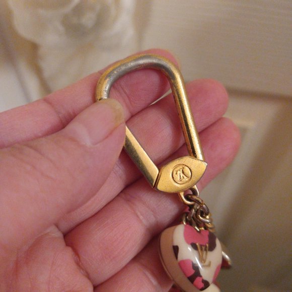 Louis Vuitton Stephan Sprouse Leopard Heart Charm - Picture 7 of 8